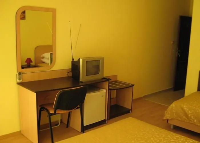 Anelia Family מלון